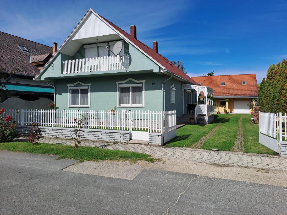 Bianka Apartman Balatonlelle Eksteriør bilde